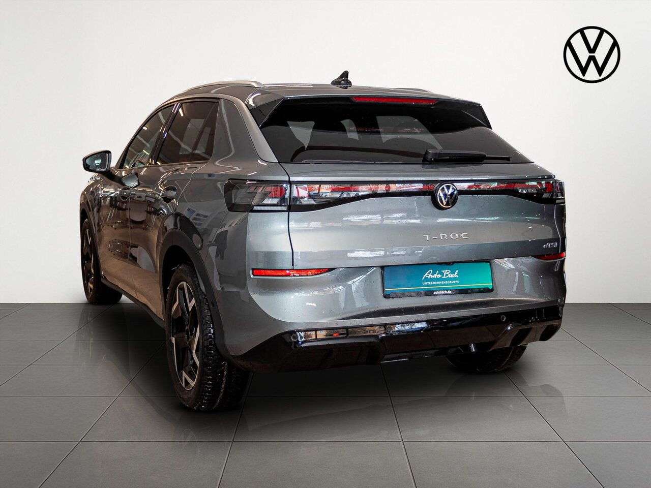 T-Roc R-Line Heckansicht in Wolf Grey Metallic