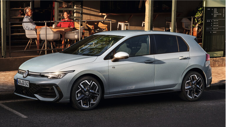 Volkswagen Golf R-Line